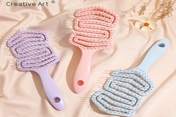 Nylon Bristle Brushes for Wet Hair