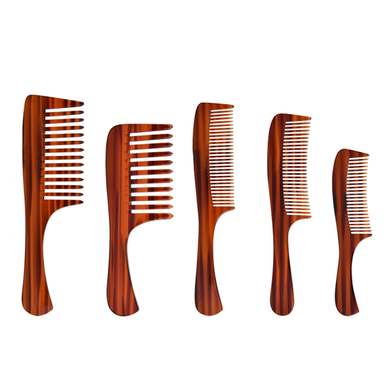 metal-beard-comb<!--[