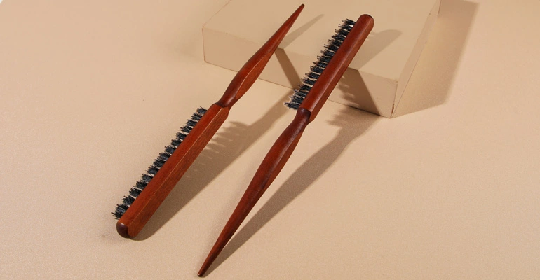 Why Bulk Buy Teasing Brushes for Your Salon Supply Business?
