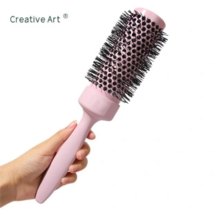 curved-hair-brush