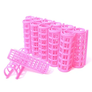 hair-stylist-hair-clips