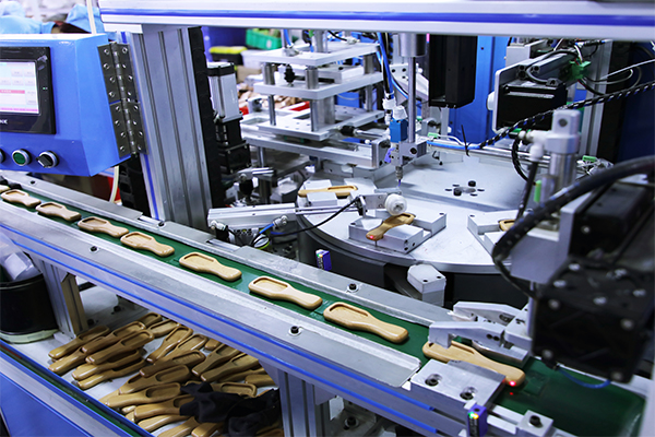 Factory Facility Showcase – Production Line Transparency